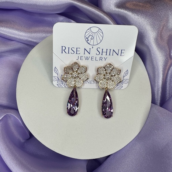 Rise n’ Shine Store Jewelry - Purple Drop Earring - Gold Plated
